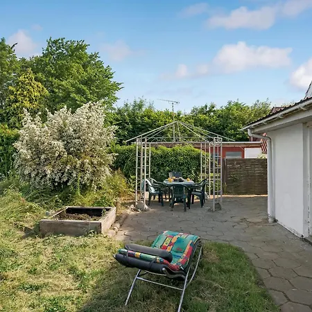 2 Bedroom Stunning In Skarup Fyn Abyskov